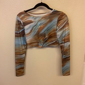 Long Sleeve Marble Crop Top Spandex